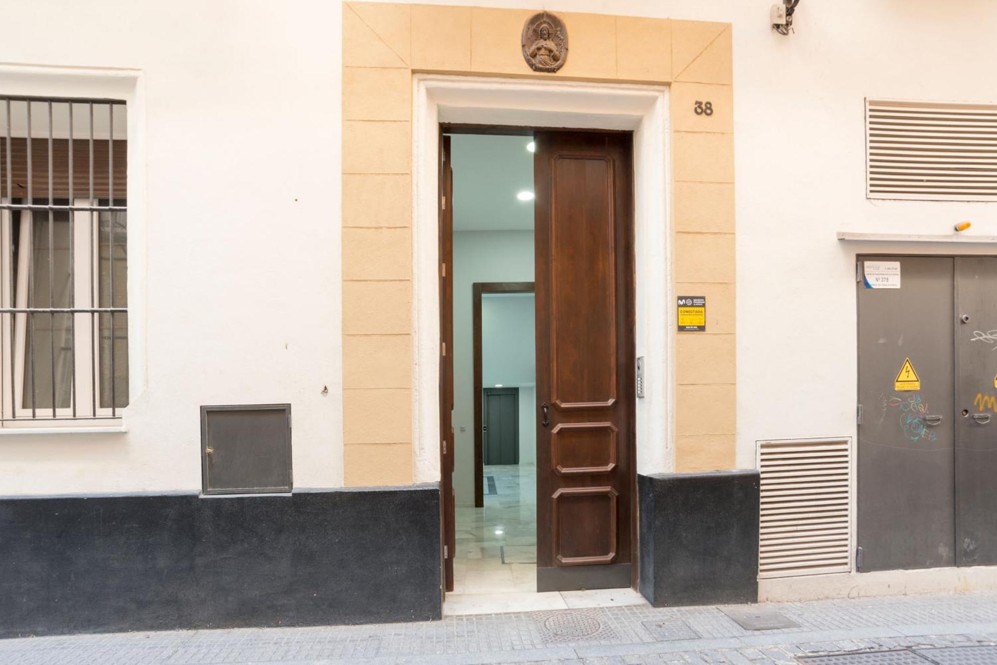 Apartamento Centro Deluxe Cadiz Luaran gambar